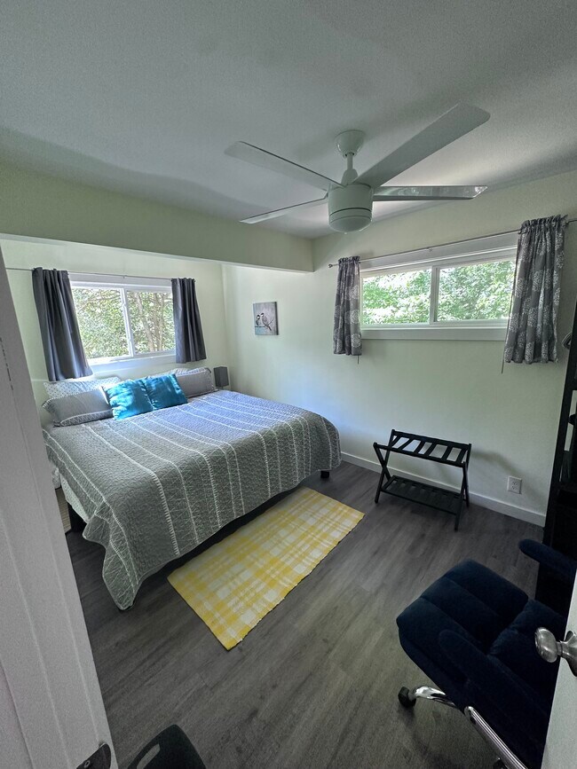 Foto del edificio - 76 Walnut Ln
