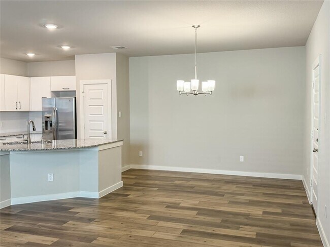 Foto del edificio - 25156 Pacific Wren Dr