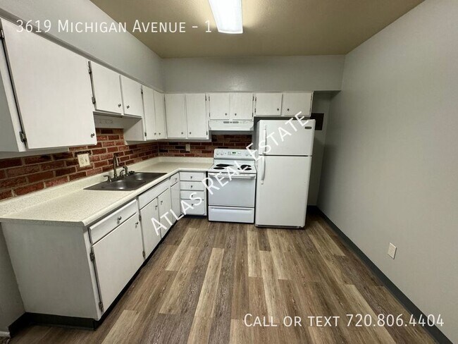 Building Photo - 1 Month rent free!!!!