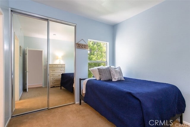 Building Photo - 1002 S Rossano Way