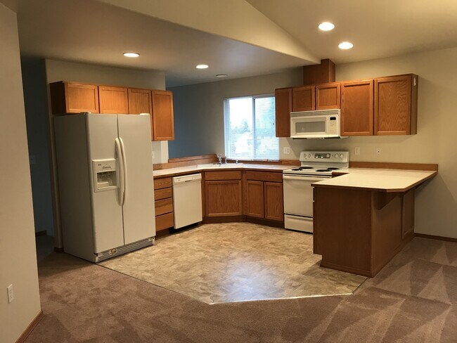 Foto del edificio - Lake Stevens 4 Bedroom Home