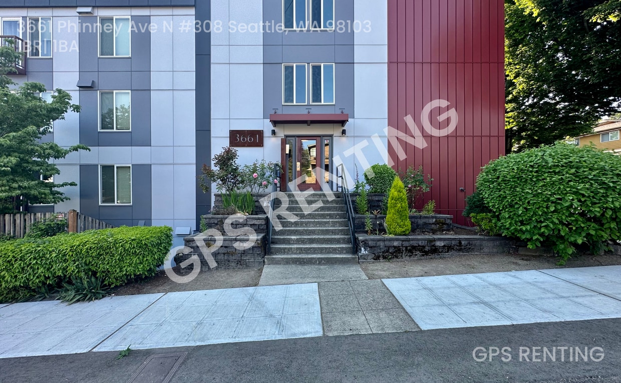 Photo - 3661 Phinney Ave N-308