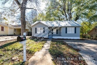 Building Photo - 4413 Vassie Dr