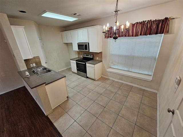 Foto del edificio - 7341 Danbridge Ln