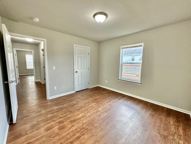 Building Photo - 2245 James Kelly Ln
