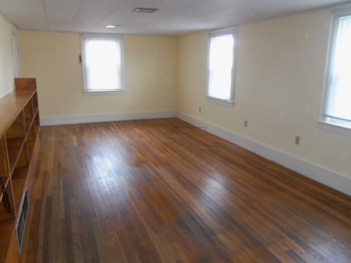 47 Main St, Norridgewock, ME 04957 Apartments in Norridgewock, ME