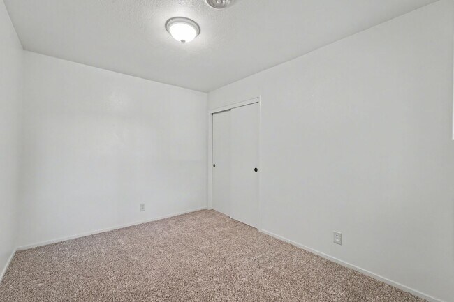 Foto del edificio - 0385