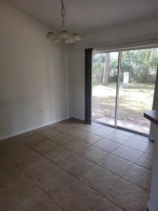 Foto del edificio - 15710 SE 92nd Ave
