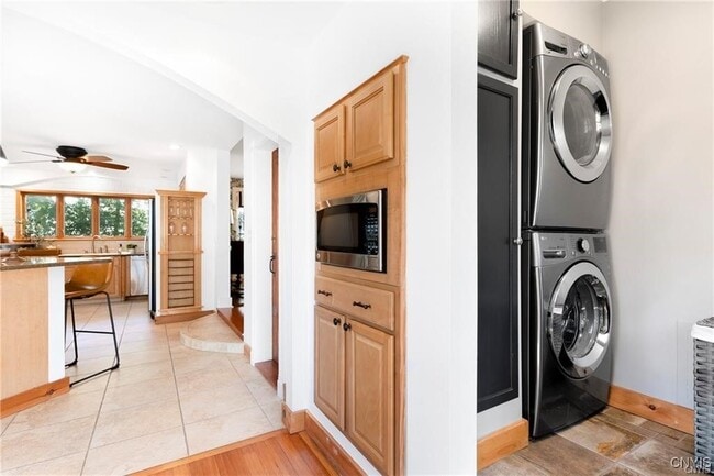 Building Photo - 44 W Genesee St