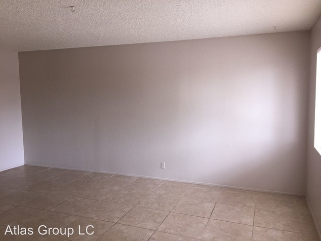 Building Photo - 5220 Pebble Beach Blvd