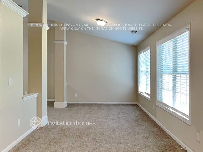 Foto del edificio - 2613 Carleton Gold Rd