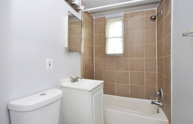 Foto del edificio - 4246 6th St SE