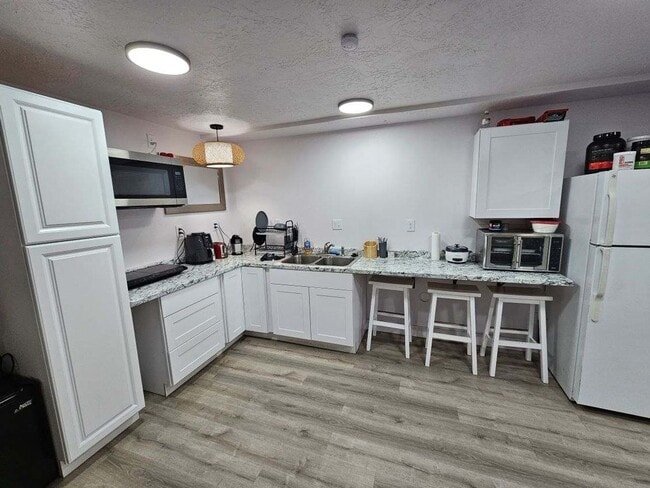 Foto del edificio - Student Housing: Private Bedroom