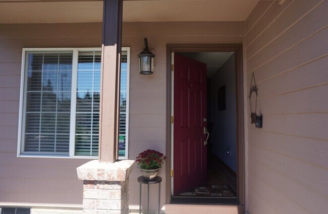 Foto del edificio - 9713 NW 26th Ct