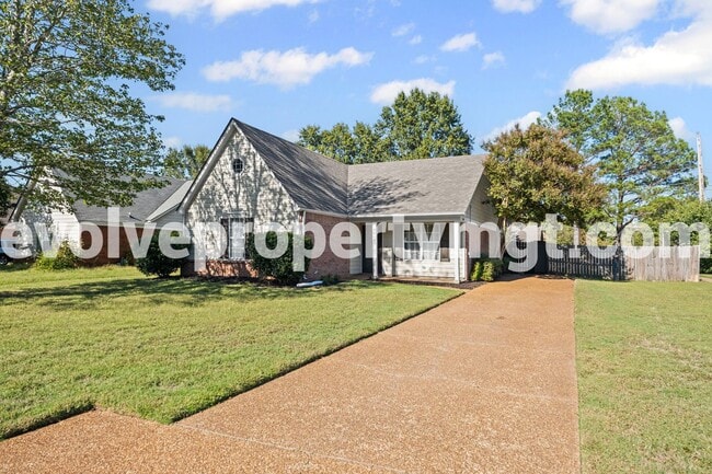 Photo - 8068 Port Douglas Dr House