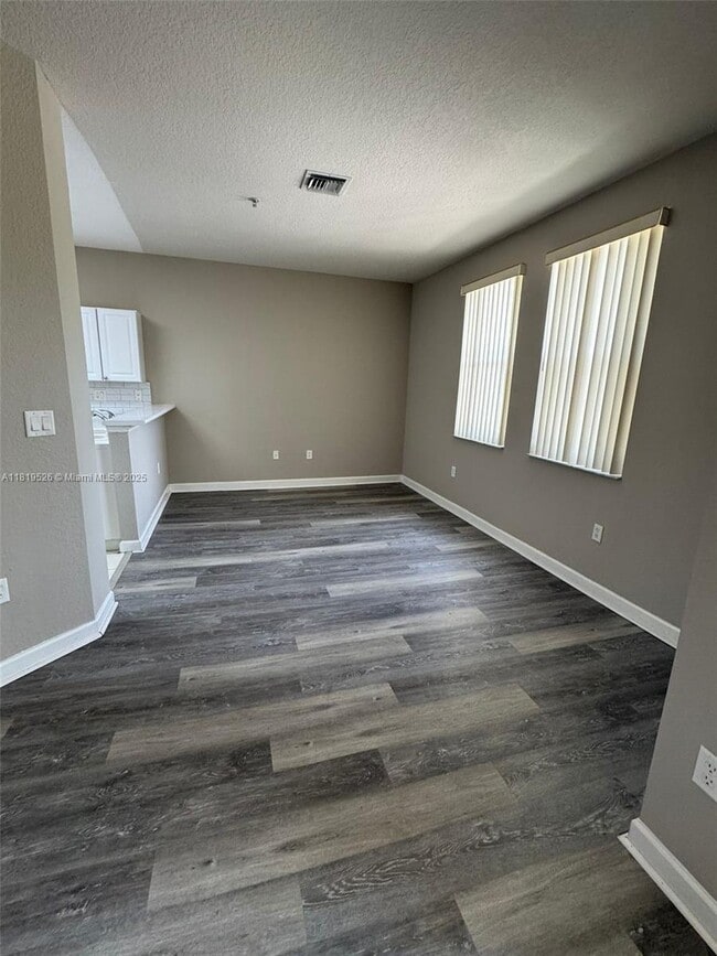 Building Photo - 4331 SW 160th Ave