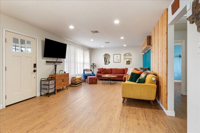 Foto del edificio - 3308 NW Atlanta Ave