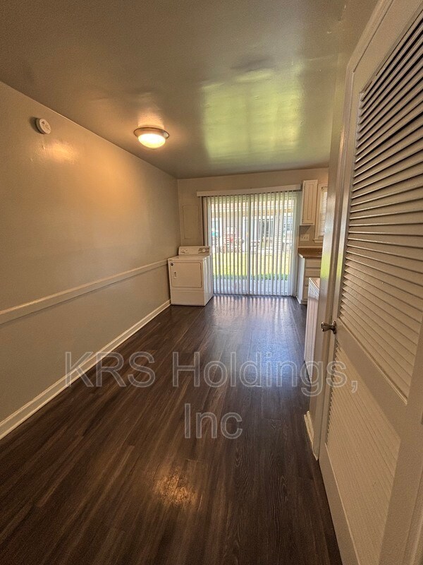 Foto del edificio - 2822 Goolsby Ct