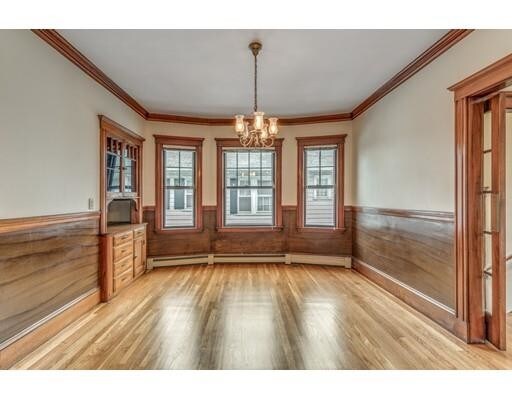 Building Photo - 375 Mt Auburn St