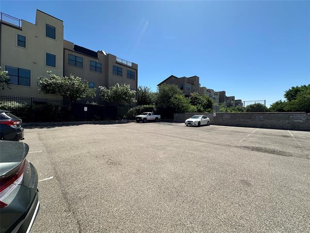 Building Photo - 4526 Munger Ave