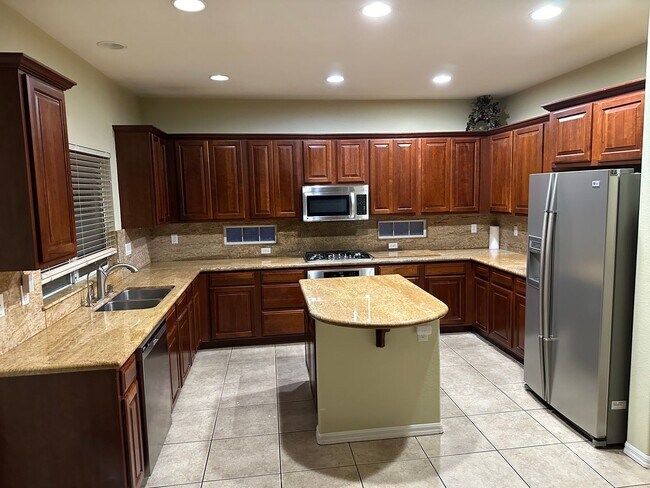 Foto del edificio - Summerlin~4 Bedroom~Private Pool~All Appli...