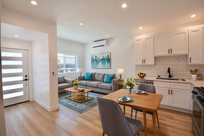 Foto del edificio - 4658 Colfax Ave