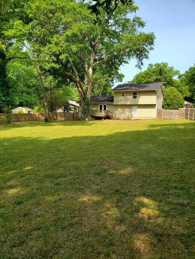 Clean Home in Hampton House for Rent in Hampton, GA