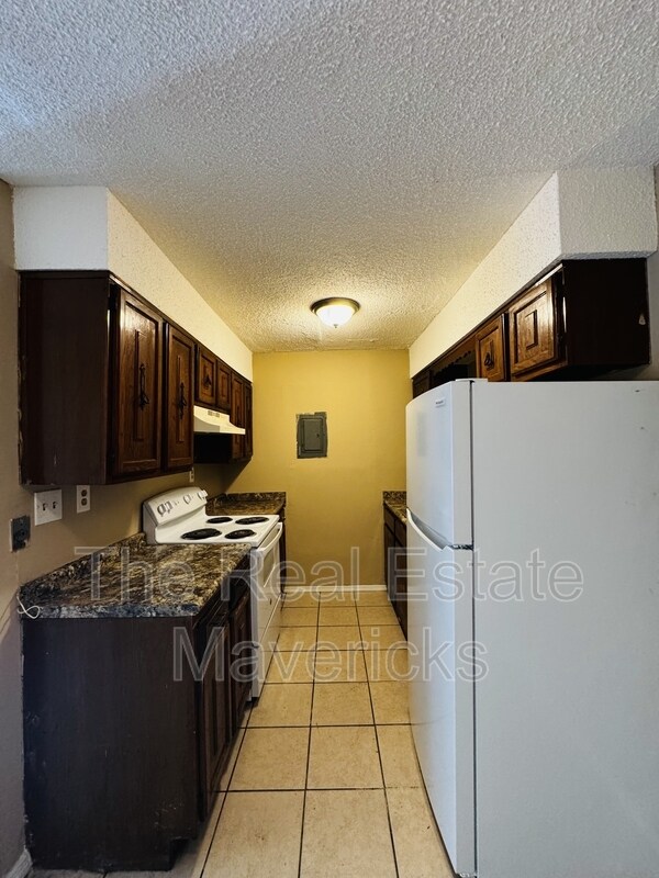 Foto del edificio - 925 Shallowford Rd