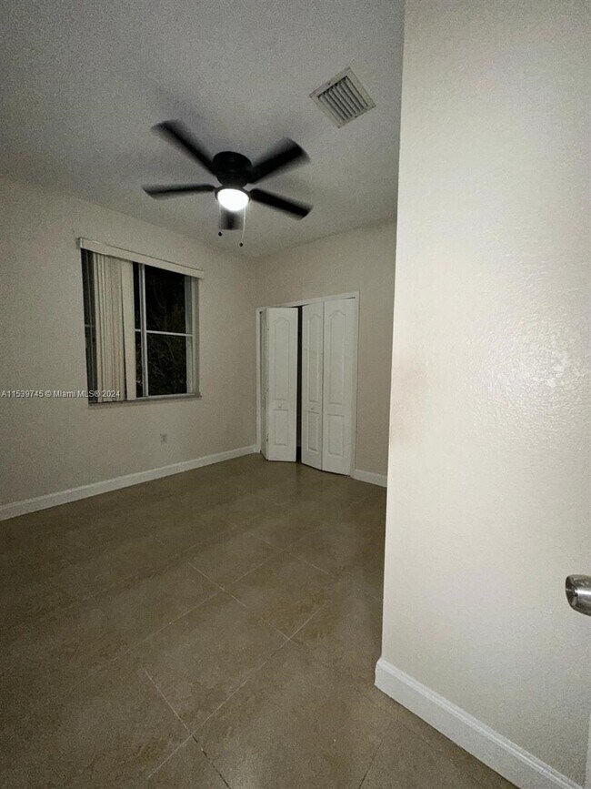 Building Photo - 17720 NW 73rd Ave
