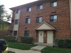 Building Photo - 11 Parkside Ct