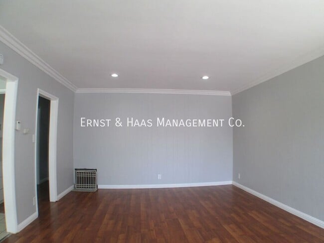 Building Photo - 5119 Elm Ave