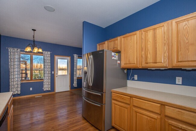 Foto del edificio - Cul-De-Sac Quiet next to parks and open space