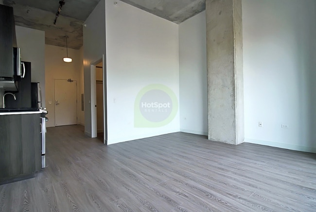 Photo - 730 N Morgan St Apartment