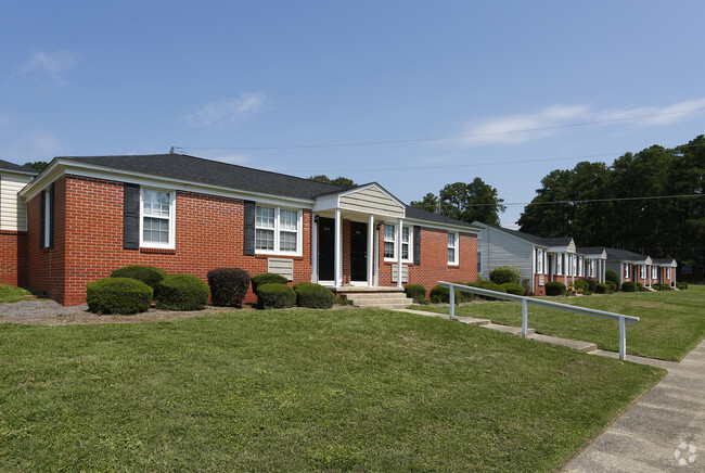 Building Photo - Cottages on Elm Apartments