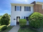 Primary Photo - 200 Brighton Sq