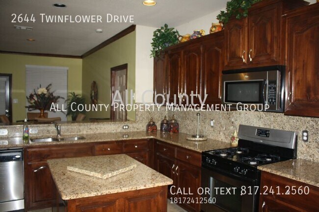Building Photo - 2644 Twinflower Dr