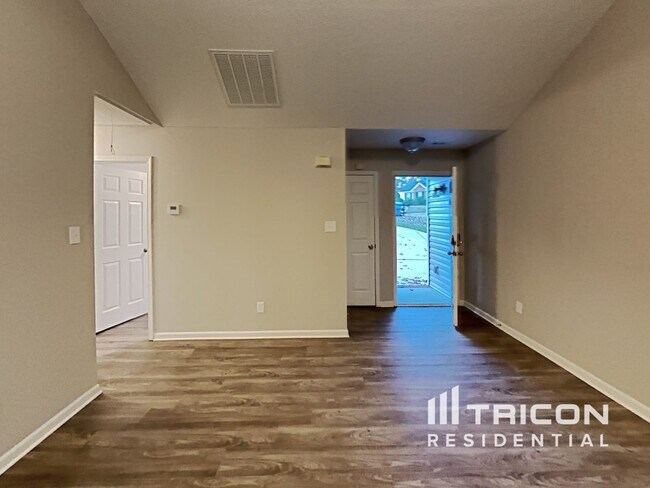 Building Photo - 2530 Hemby Woods Drive Charlotte NC