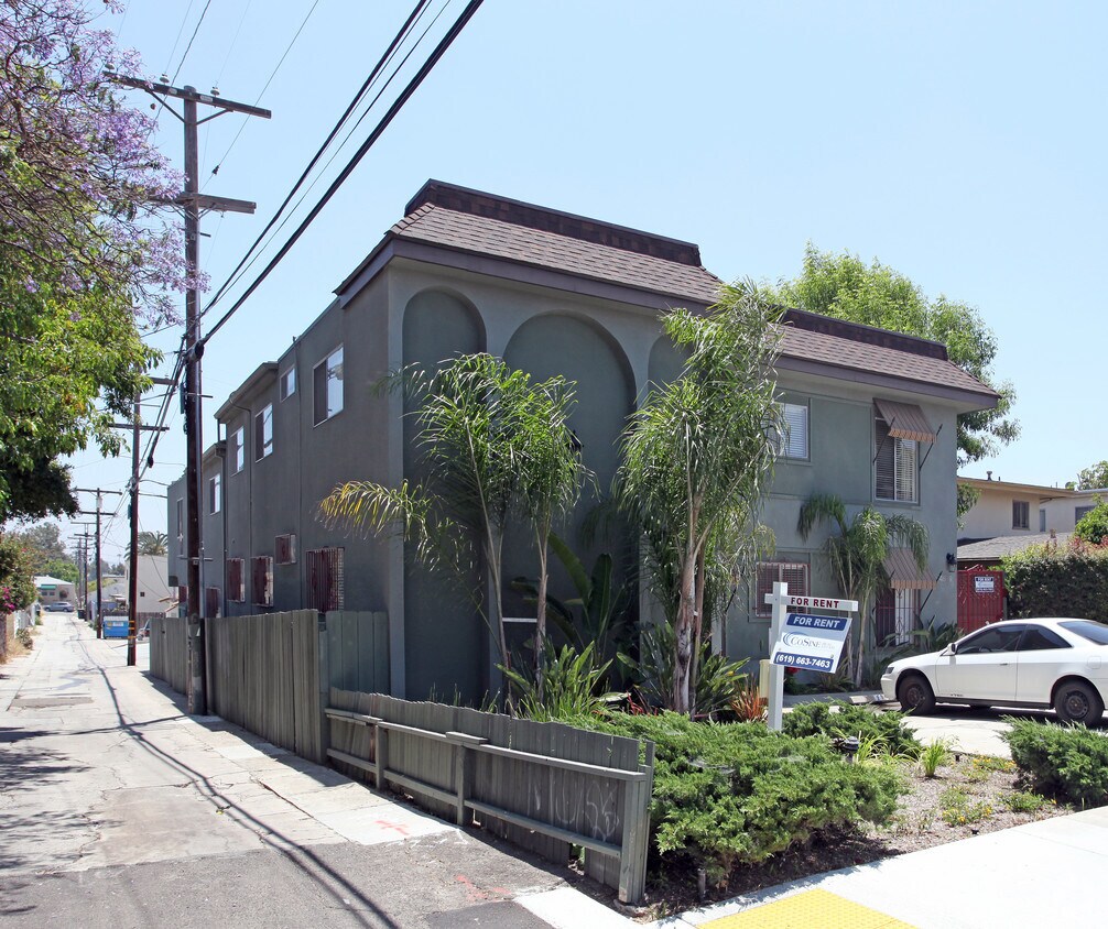 Building Photo - 4679 Cherokee Ave