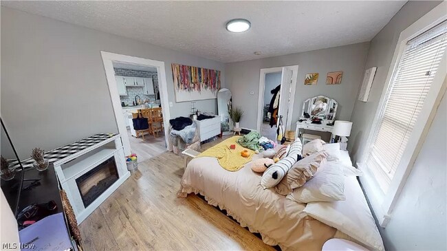 Foto del edificio - 2111 Dowd Ave