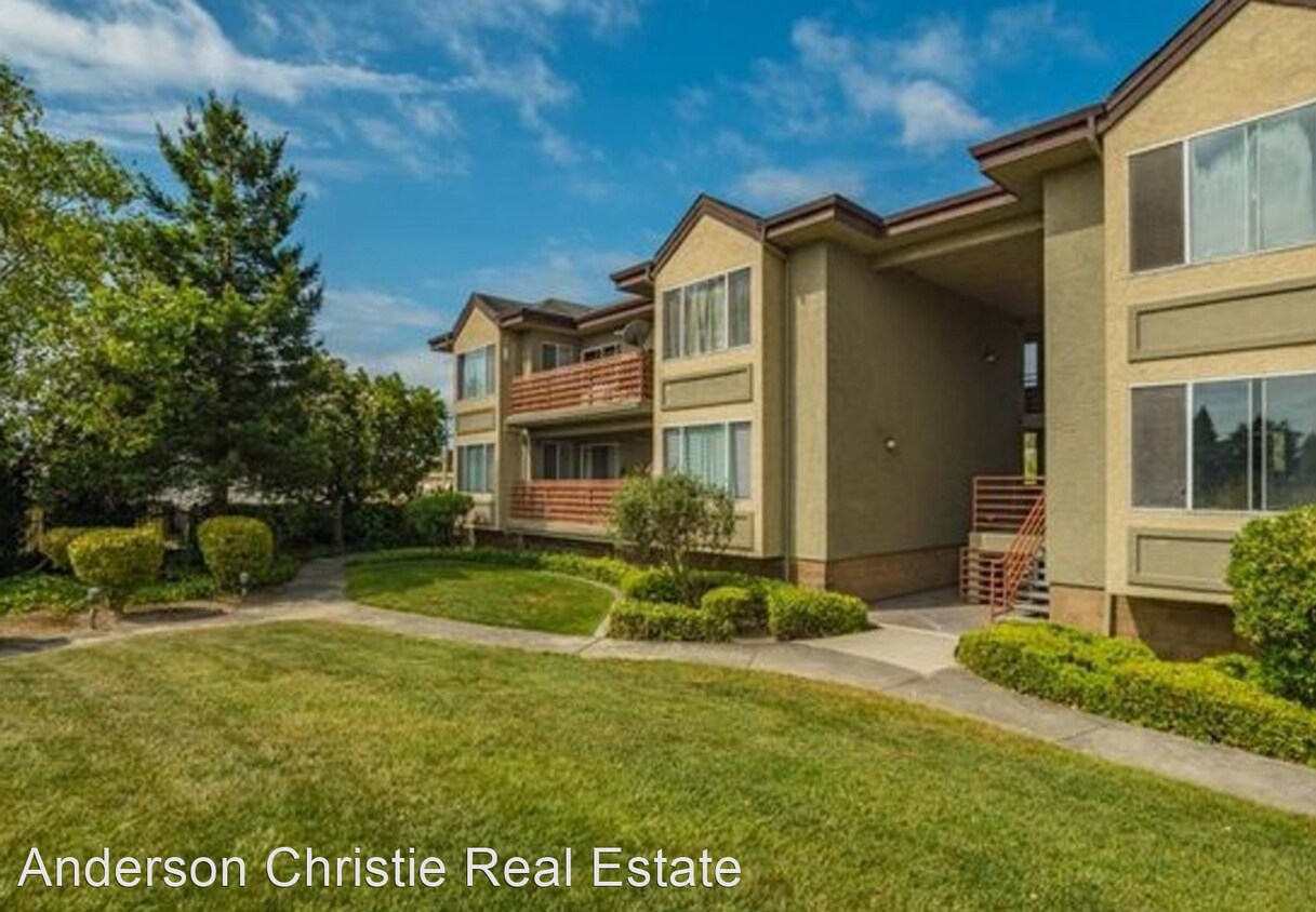 Foto principal - 2 br, 1 bath House - 308 River Street C15
