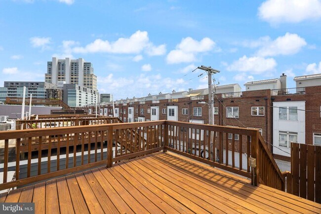 Foto del edificio - 1473 Reynolds St