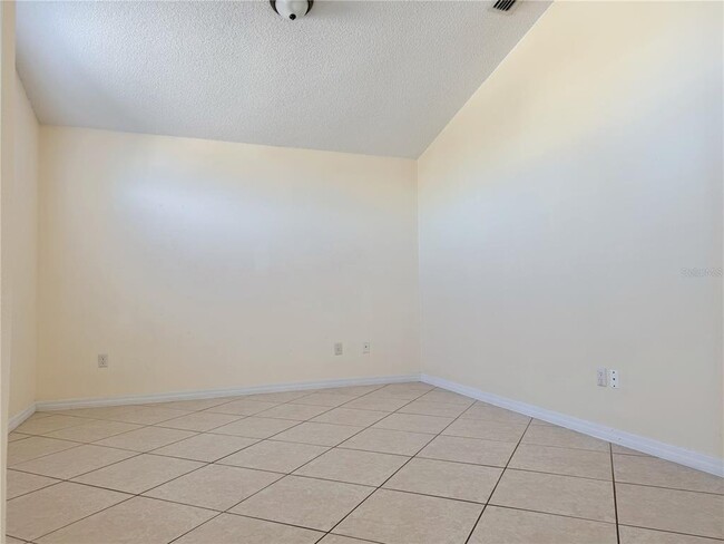 Building Photo - 2436 Deermeadow Dr