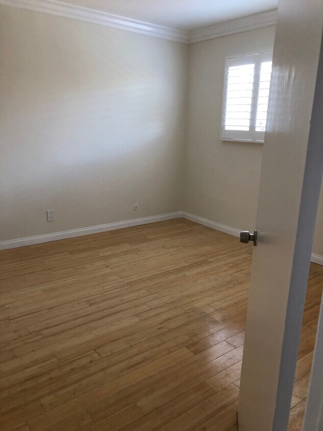 1601 Winona Blvd, Los Angeles, CA 90027 Apartments in Los Angeles, CA