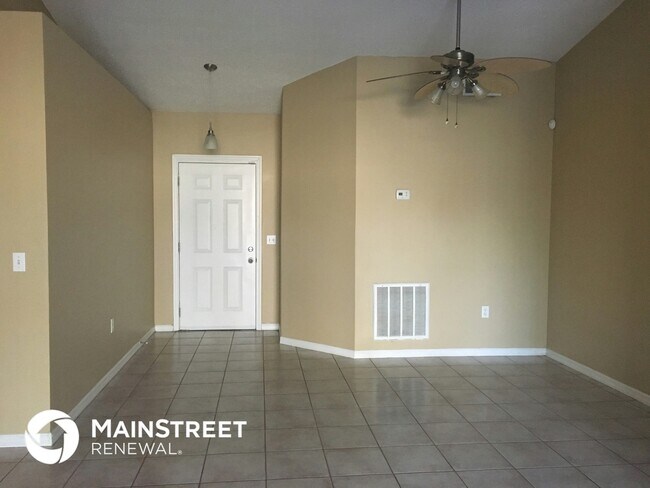 Foto del edificio - 2348 Ainsworth Ave