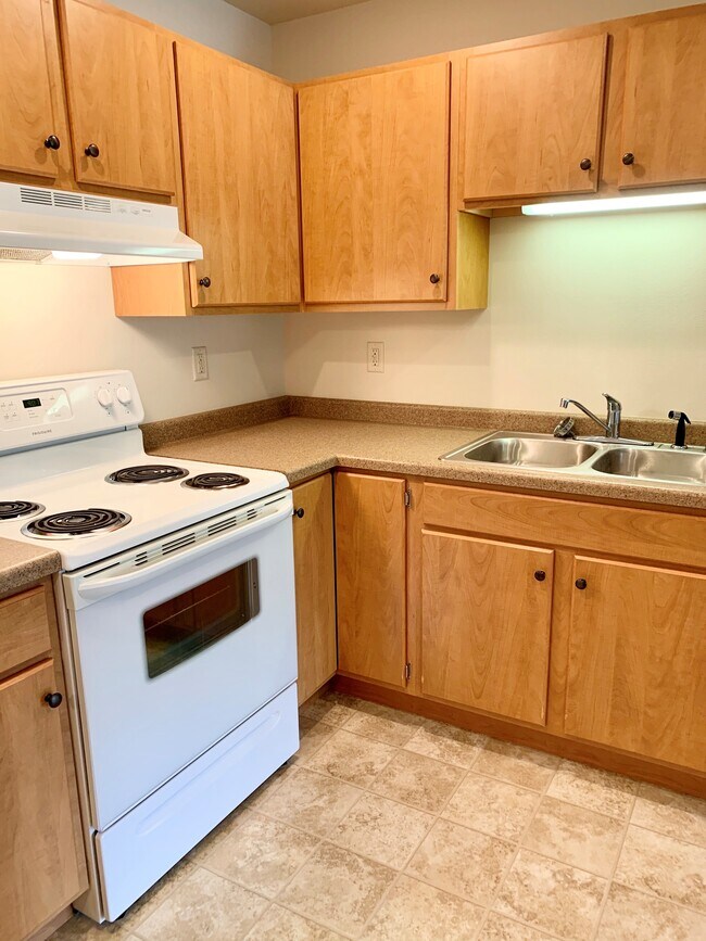 Willow Estates Apartments in Plover, WI