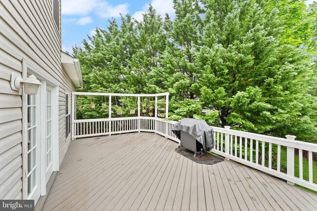 Building Photo - 43205 Cardston Pl