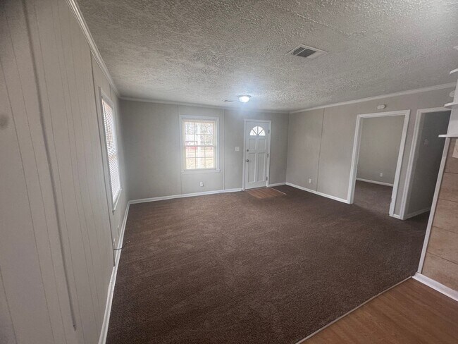 Foto del edificio - 1818 Rigby St