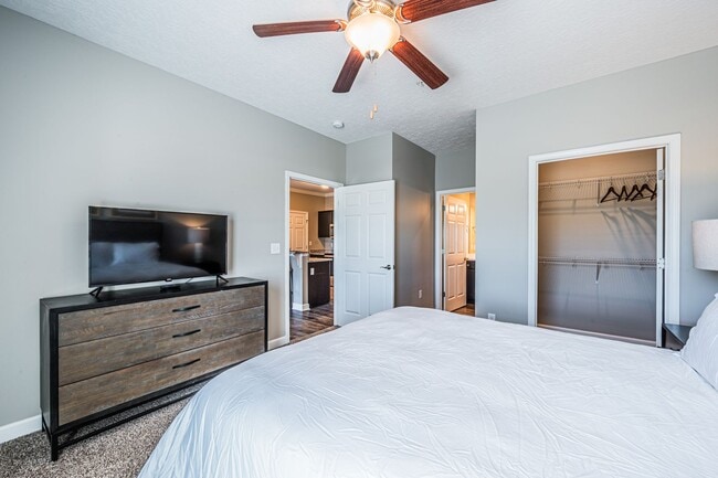 Interior Photo - The Southern