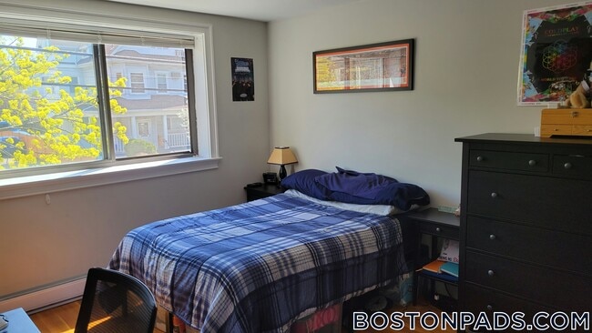 Foto del edificio - 134 Summer St