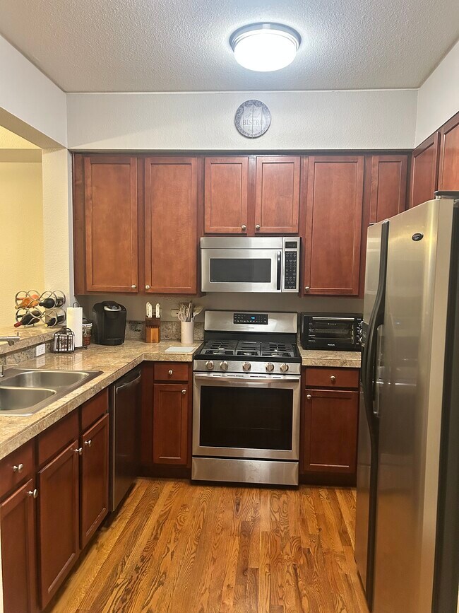 Cocina - 1699 N Downing St